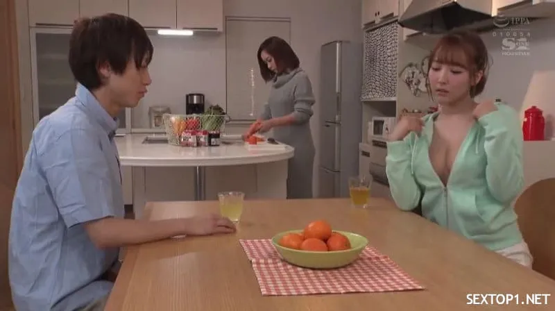 Chồng mới cưới của chị gái trúng độc đắc địt em bà xã xinh như tiên